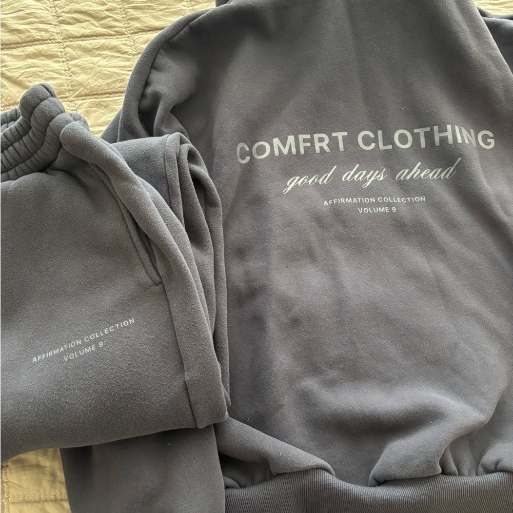 Comfort Clothing midnight blue, affirmation line, Sweatshirt and Sweatpants Set